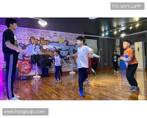 成都街舞队荣登全国街舞意识排行榜第三名展现实力与魅力